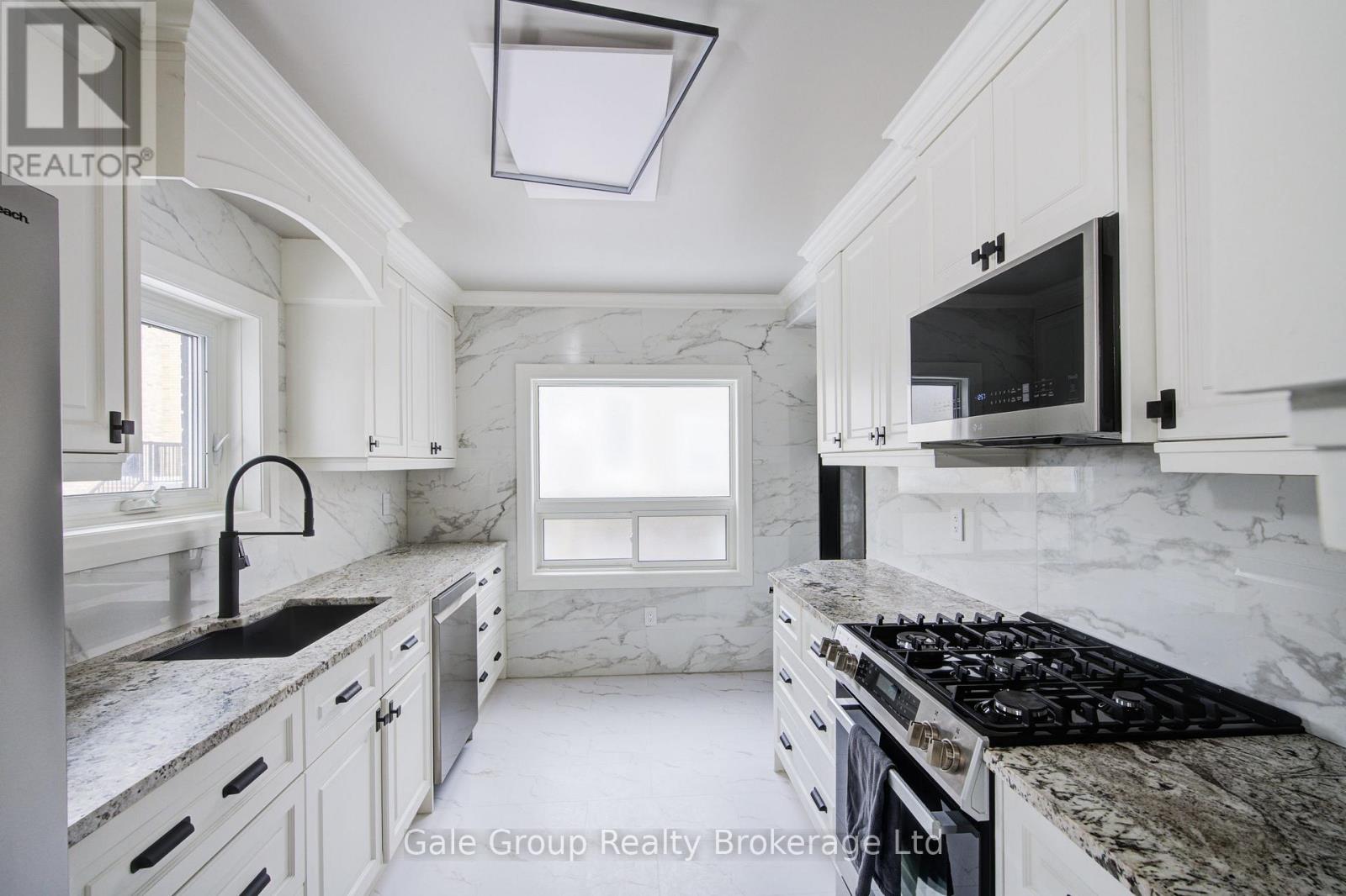 513 King Street, Woodstock (Woodstock - South), Ontario  N4S 1M7 - Photo 17 - X12782384