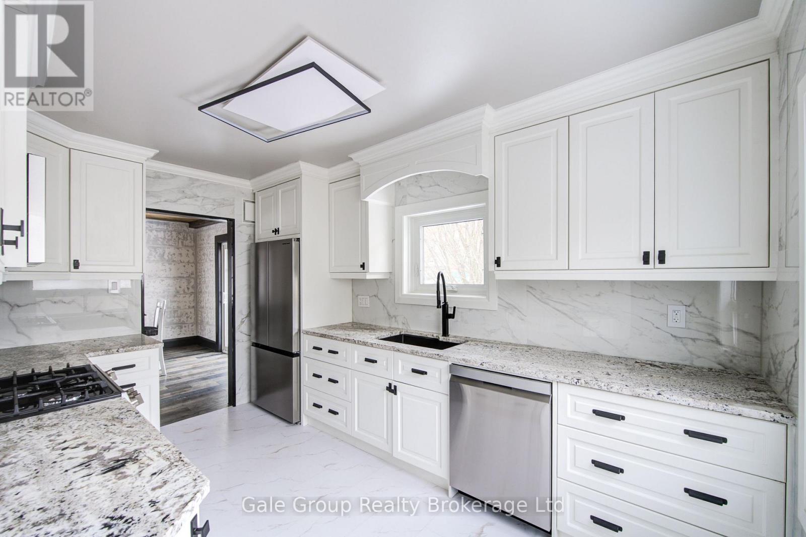 513 King Street, Woodstock (Woodstock - South), Ontario  N4S 1M7 - Photo 18 - X12782384