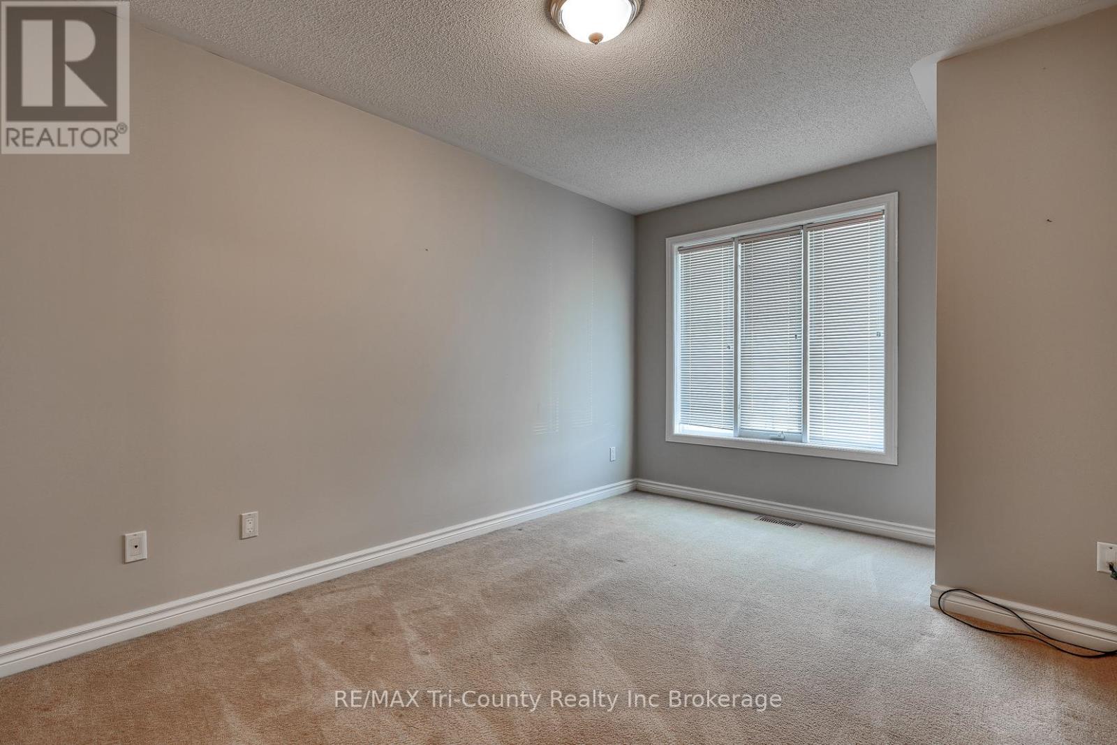 42 Jackson Court, Tillsonburg, Ontario  N4G 5R4 - Photo 13 - X12786414