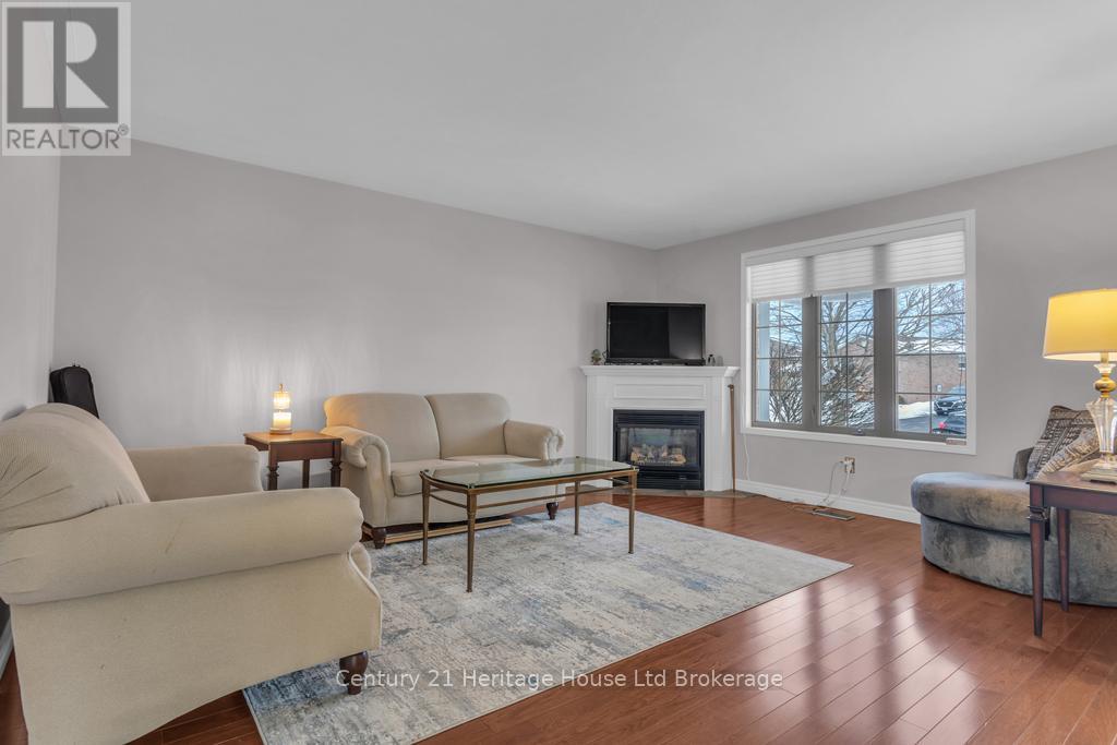 21 St Michaels Street, Norfolk (Delhi), Ontario  N4B 3C8 - Photo 14 - X12787250