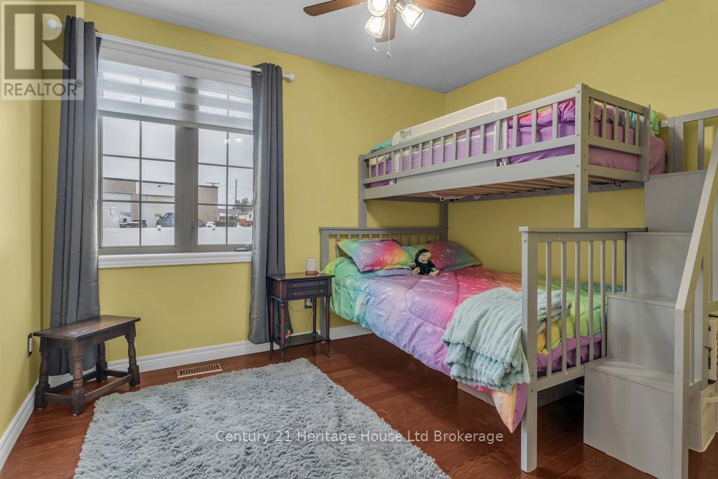 21 St Michaels Street, Norfolk (Delhi), Ontario  N4B 3C8 - Photo 17 - X12787250