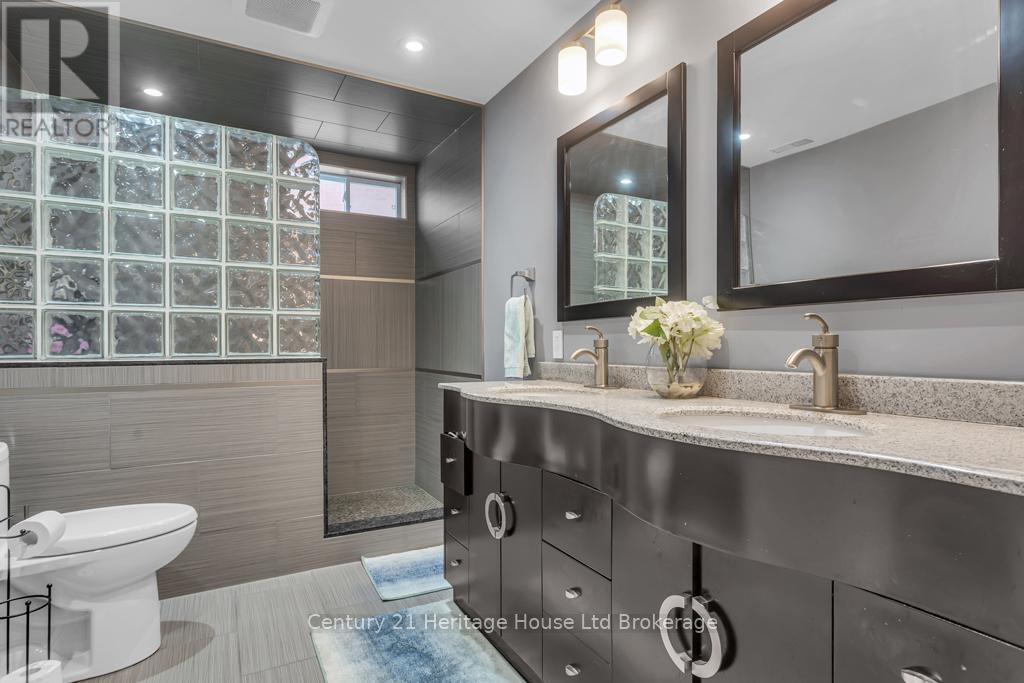 21 St Michaels Street, Norfolk (Delhi), Ontario  N4B 3C8 - Photo 24 - X12787250