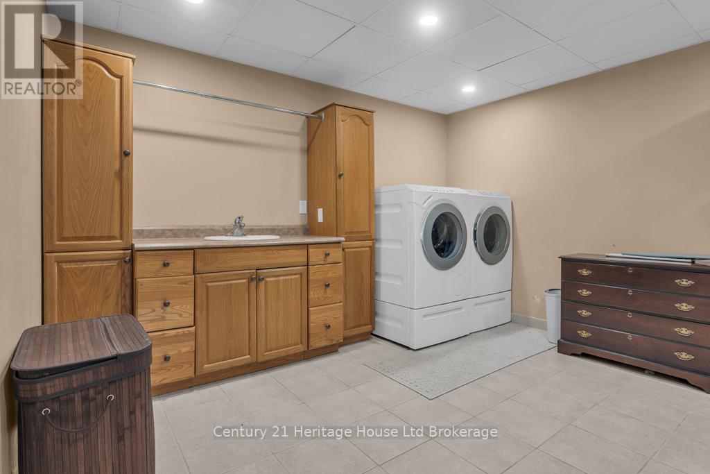 21 St Michaels Street, Norfolk (Delhi), Ontario  N4B 3C8 - Photo 29 - X12787250