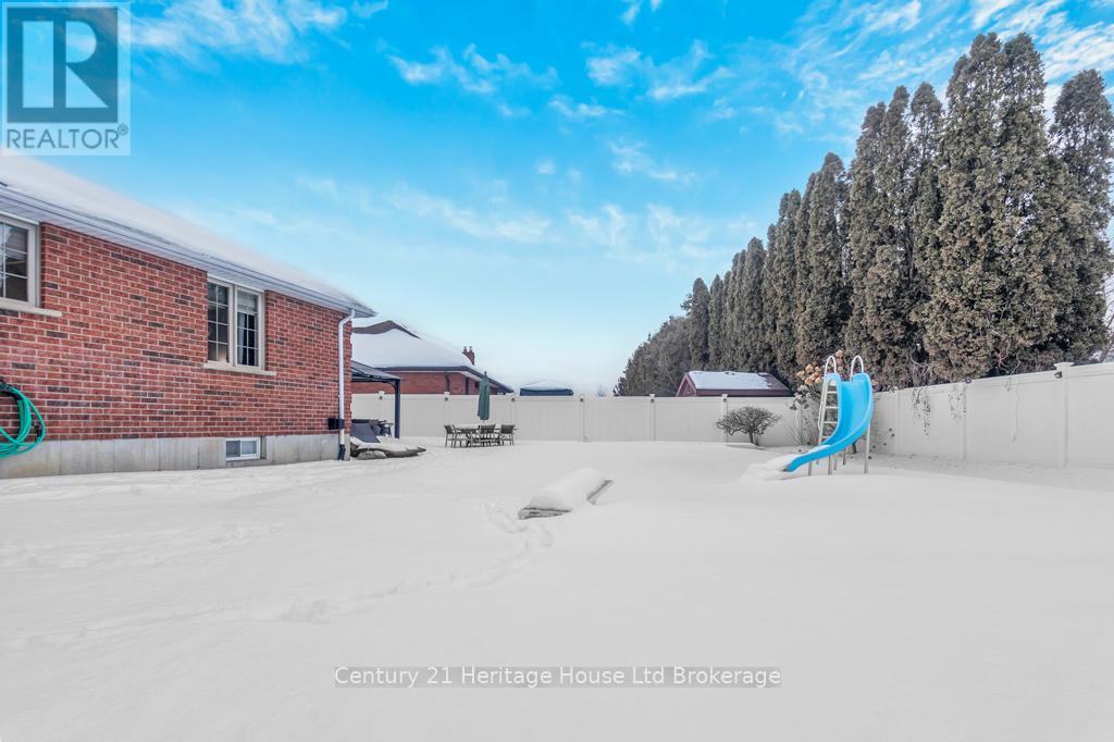 21 St Michaels Street, Norfolk (Delhi), Ontario  N4B 3C8 - Photo 33 - X12787250