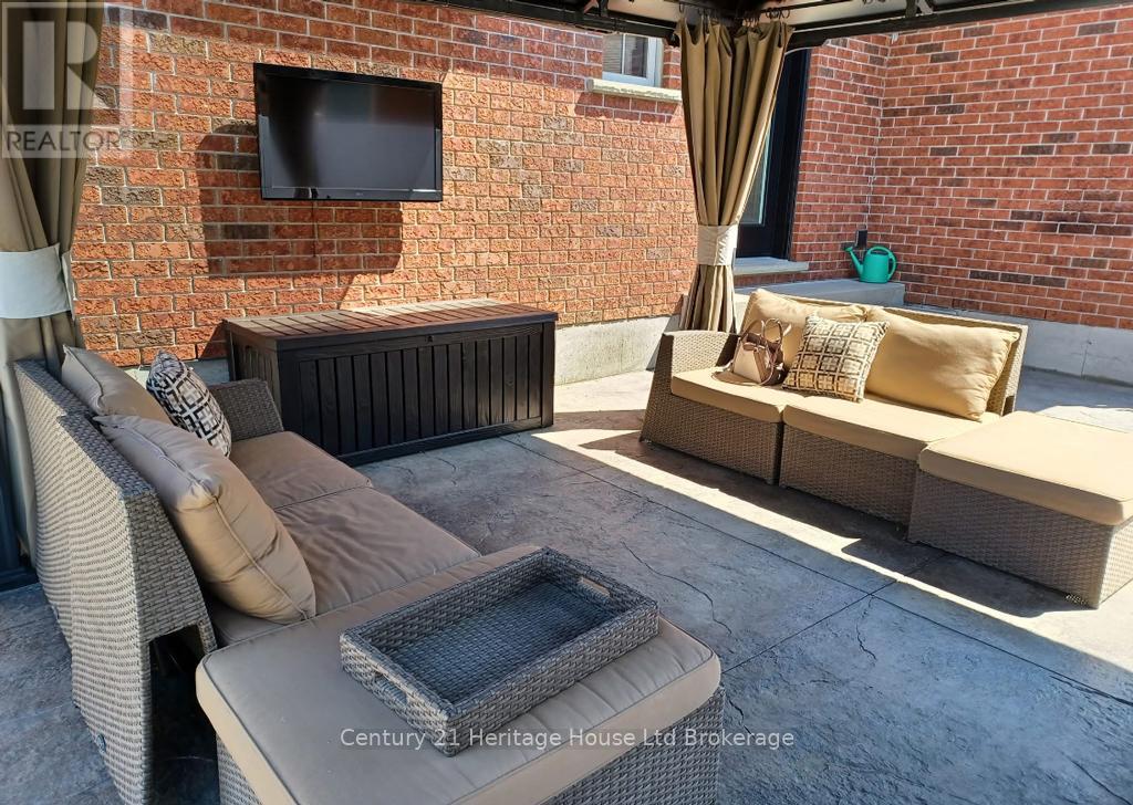 21 St Michaels Street, Norfolk (Delhi), Ontario  N4B 3C8 - Photo 38 - X12787250