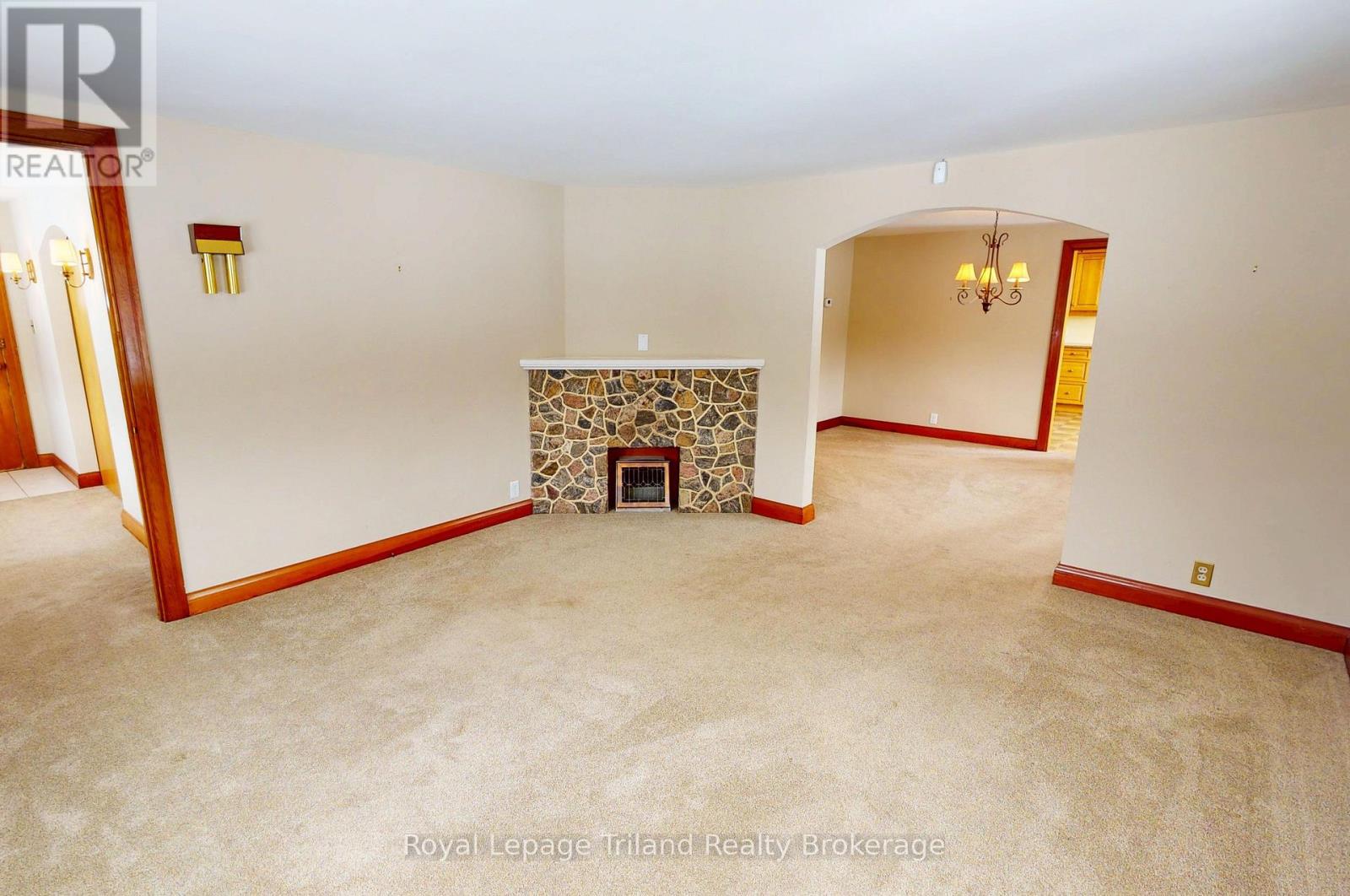 291 Harris Street, Ingersoll (Ingersoll - South), Ontario  N5C 1Y5 - Photo 6 - X12788696