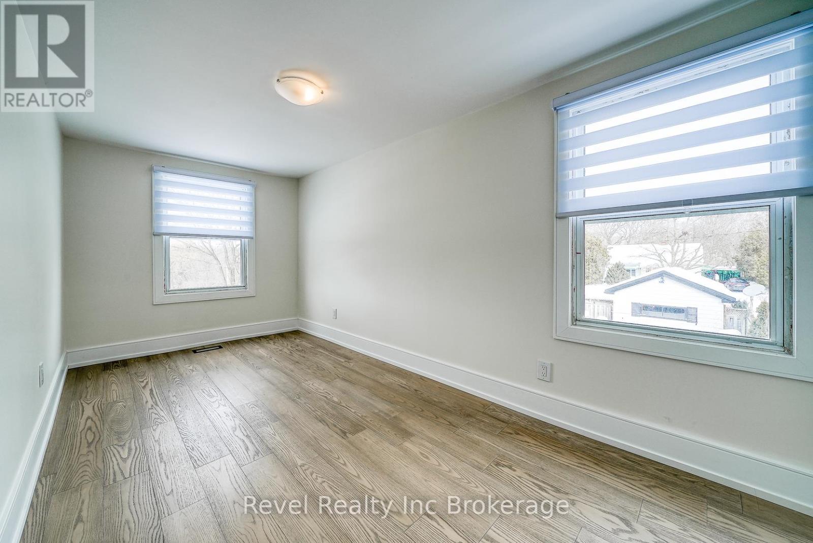 241 Charles Street W, Ingersoll (Ingersoll - South), Ontario  N5C 2M5 - Photo 20 - X12789150