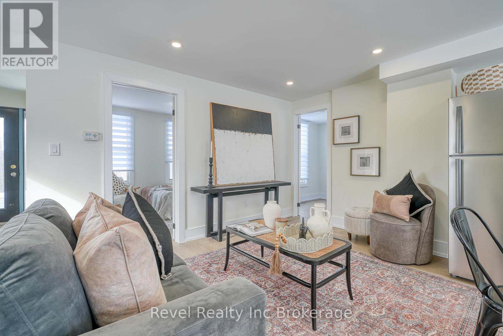 241 Charles Street W, Ingersoll (Ingersoll - South), Ontario  N5C 2M5 - Photo 7 - X12789150