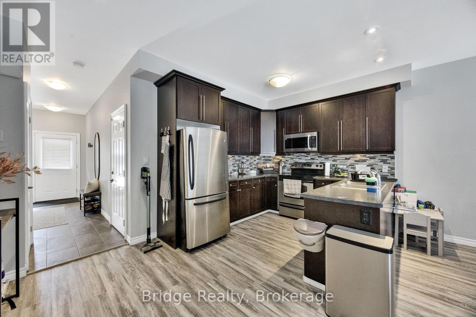 10 - 1016 Oakcrossing Gate, London North (North M), Ontario  N6G 0H1 - Photo 10 - X12791038