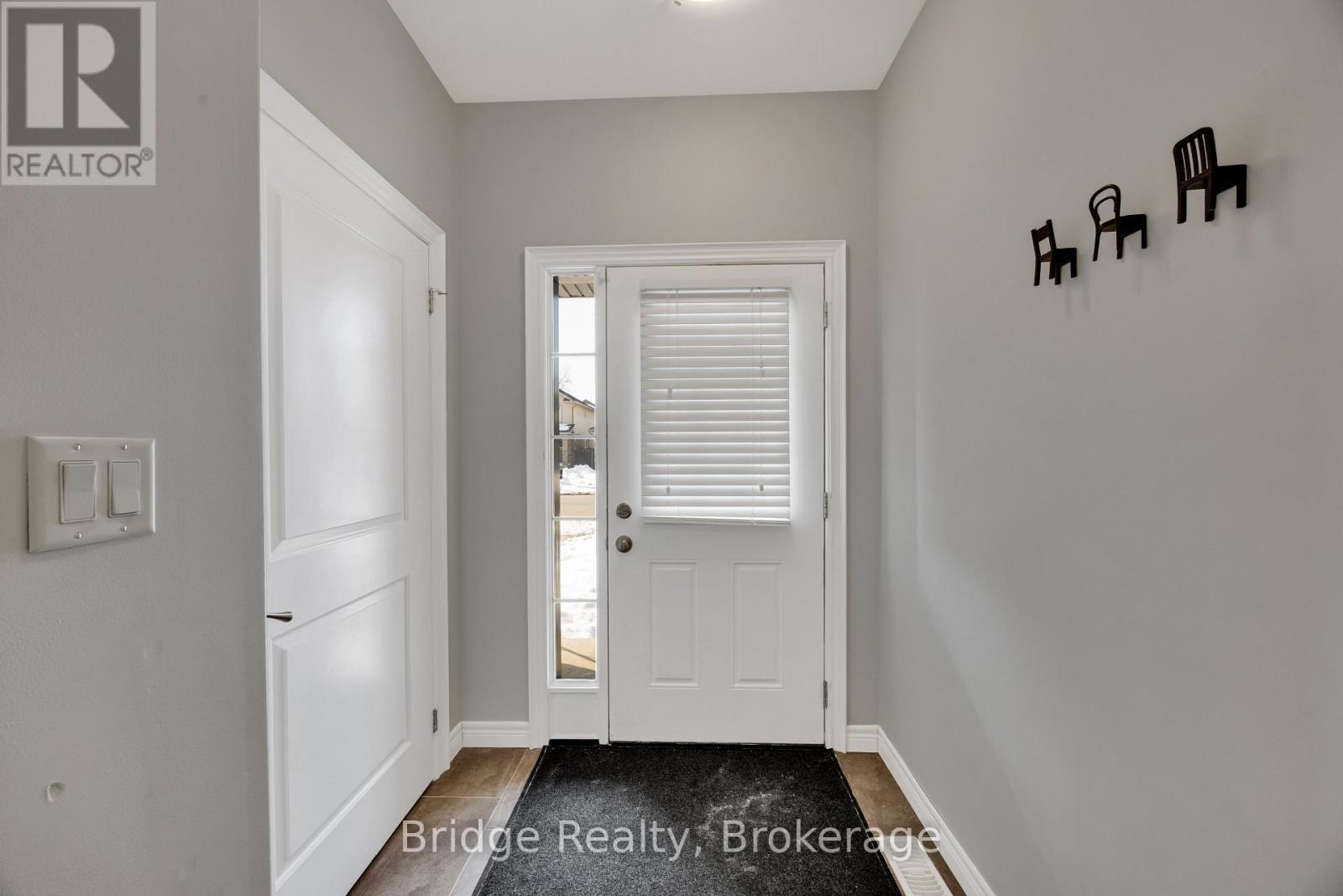 10 - 1016 Oakcrossing Gate, London North (North M), Ontario  N6G 0H1 - Photo 6 - X12791038