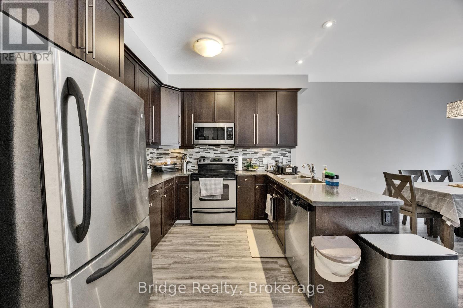 10 - 1016 Oakcrossing Gate, London North (North M), Ontario  N6G 0H1 - Photo 9 - X12791038