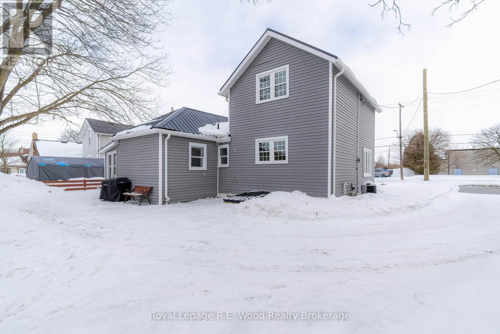 34 Stover Street S, Norwich (Norwich Town), Ontario  N0J 1P0 - Photo 20 - X12791162