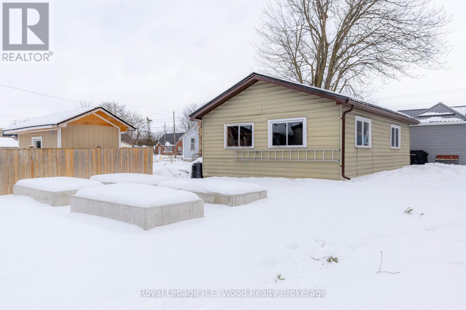 34 Stover Street S, Norwich (Norwich Town), Ontario  N0J 1P0 - Photo 22 - X12791162