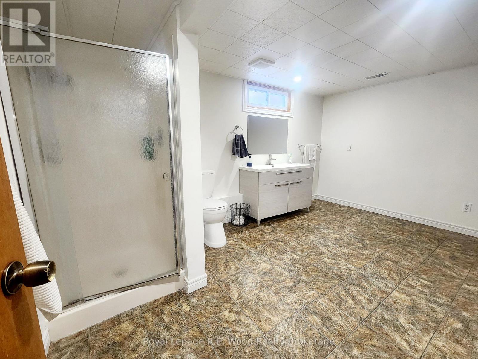 6 Centennial Avenue, Tillsonburg, Ontario  N4G 4R6 - Photo 17 - X12791338