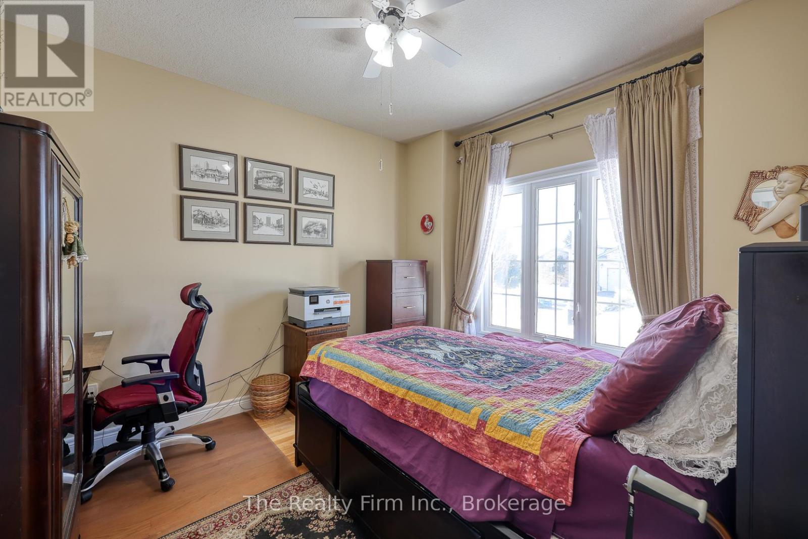 779 Garden Court Crescent, Woodstock (Woodstock - North), Ontario  N4T 0A3 - Photo 4 - X12791458