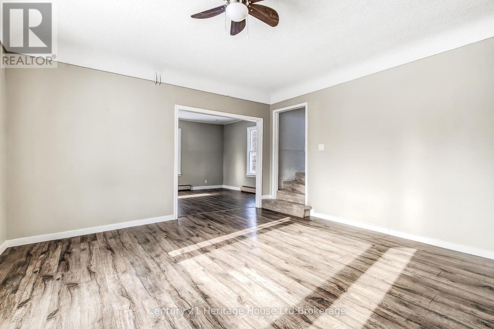 152 Charles Street E, Ingersoll (Ingersoll - South), Ontario  N5C 1K2 - Photo 12 - X12792510