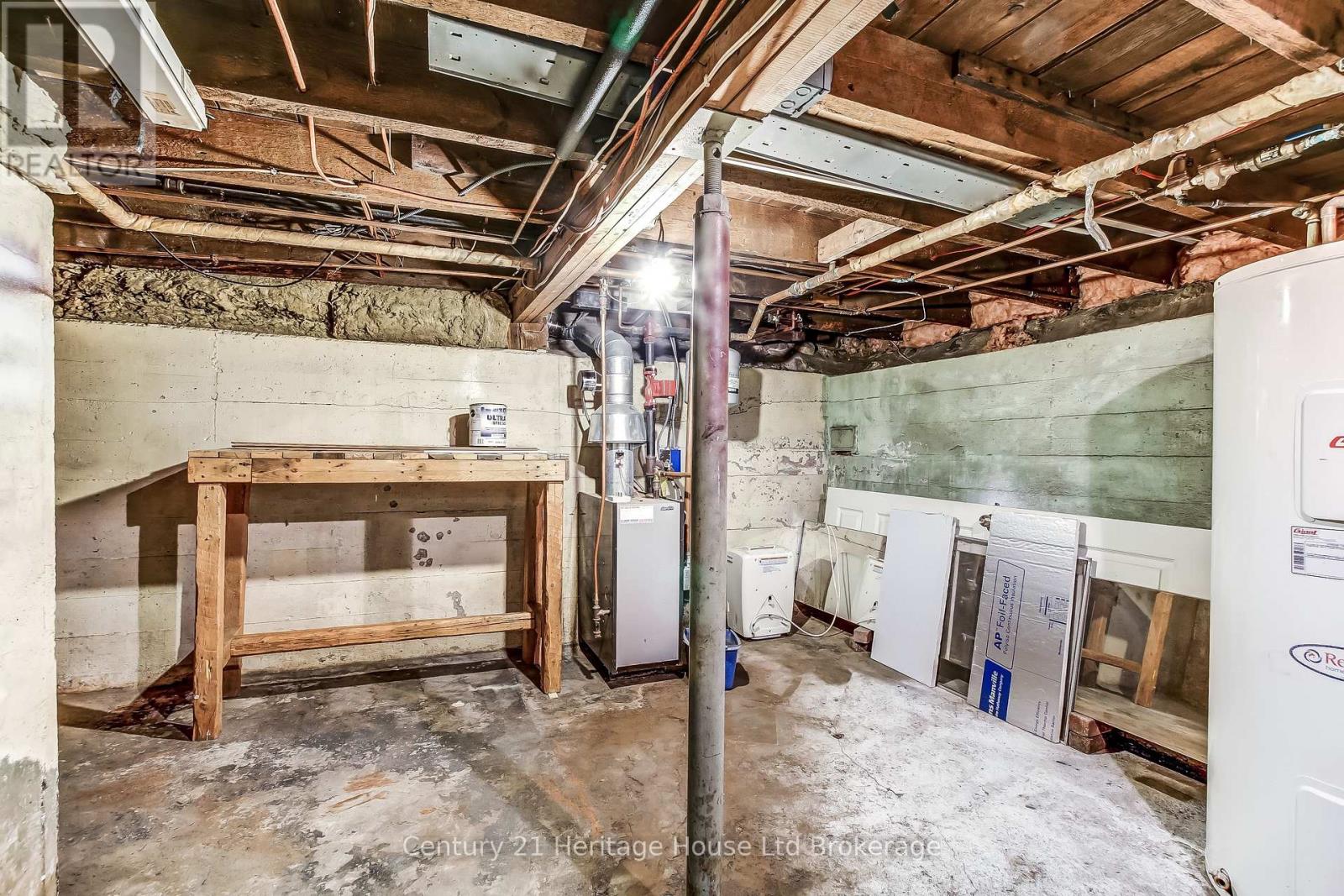 152 Charles Street E, Ingersoll (Ingersoll - South), Ontario  N5C 1K2 - Photo 21 - X12792510