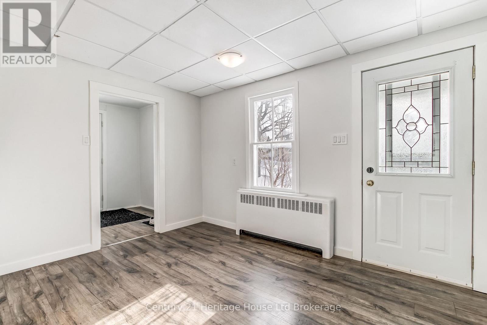 152 Charles Street E, Ingersoll (Ingersoll - South), Ontario  N5C 1K2 - Photo 9 - X12792510