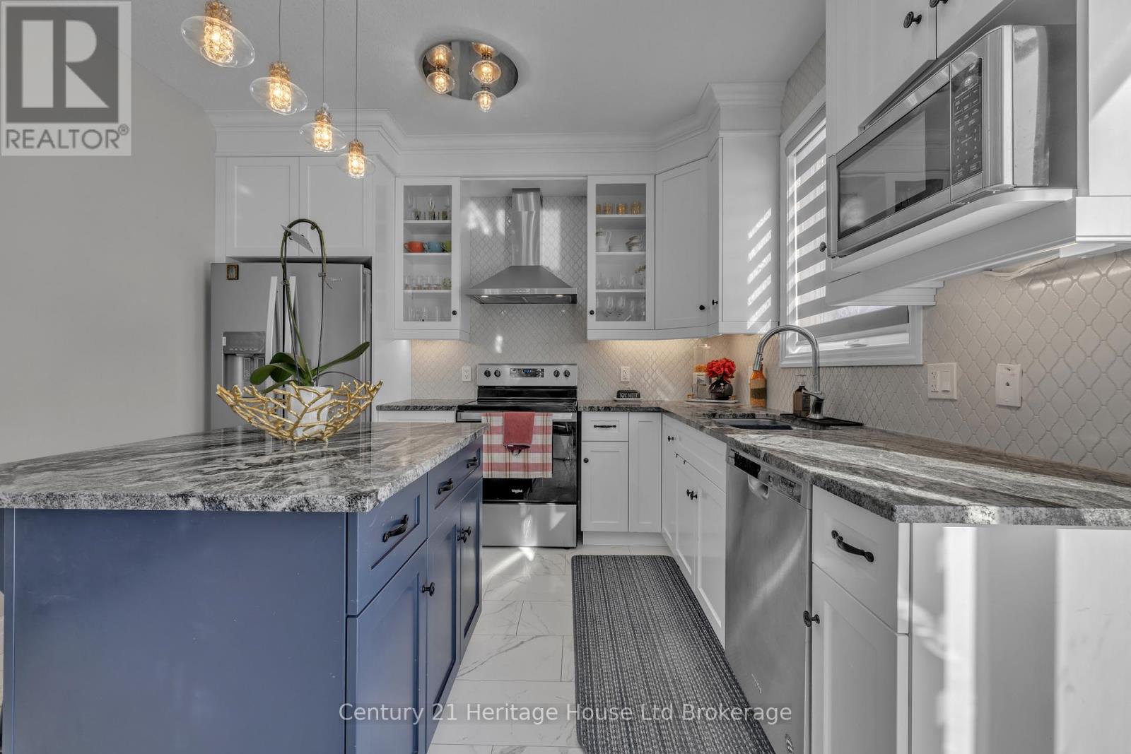 97 Beech Boulevard, Tillsonburg, Ontario  N4G 5S1 - Photo 10 - X12793012