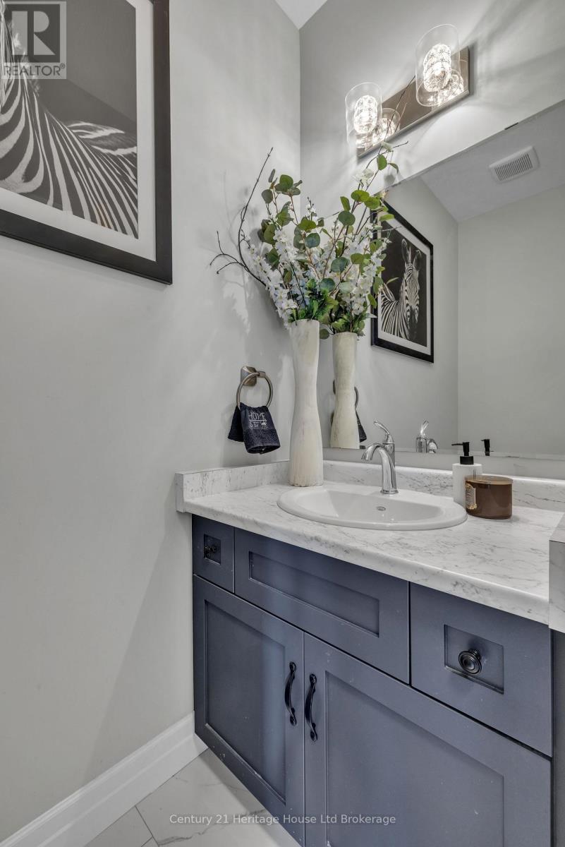 97 Beech Boulevard, Tillsonburg, Ontario  N4G 5S1 - Photo 15 - X12793012