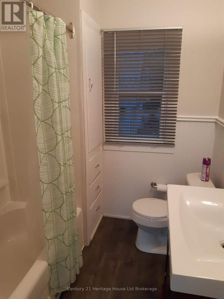 302 Chapel Street, Norfolk (Simcoe), Ontario  N3Y 1P5 - Photo 28 - X12793118