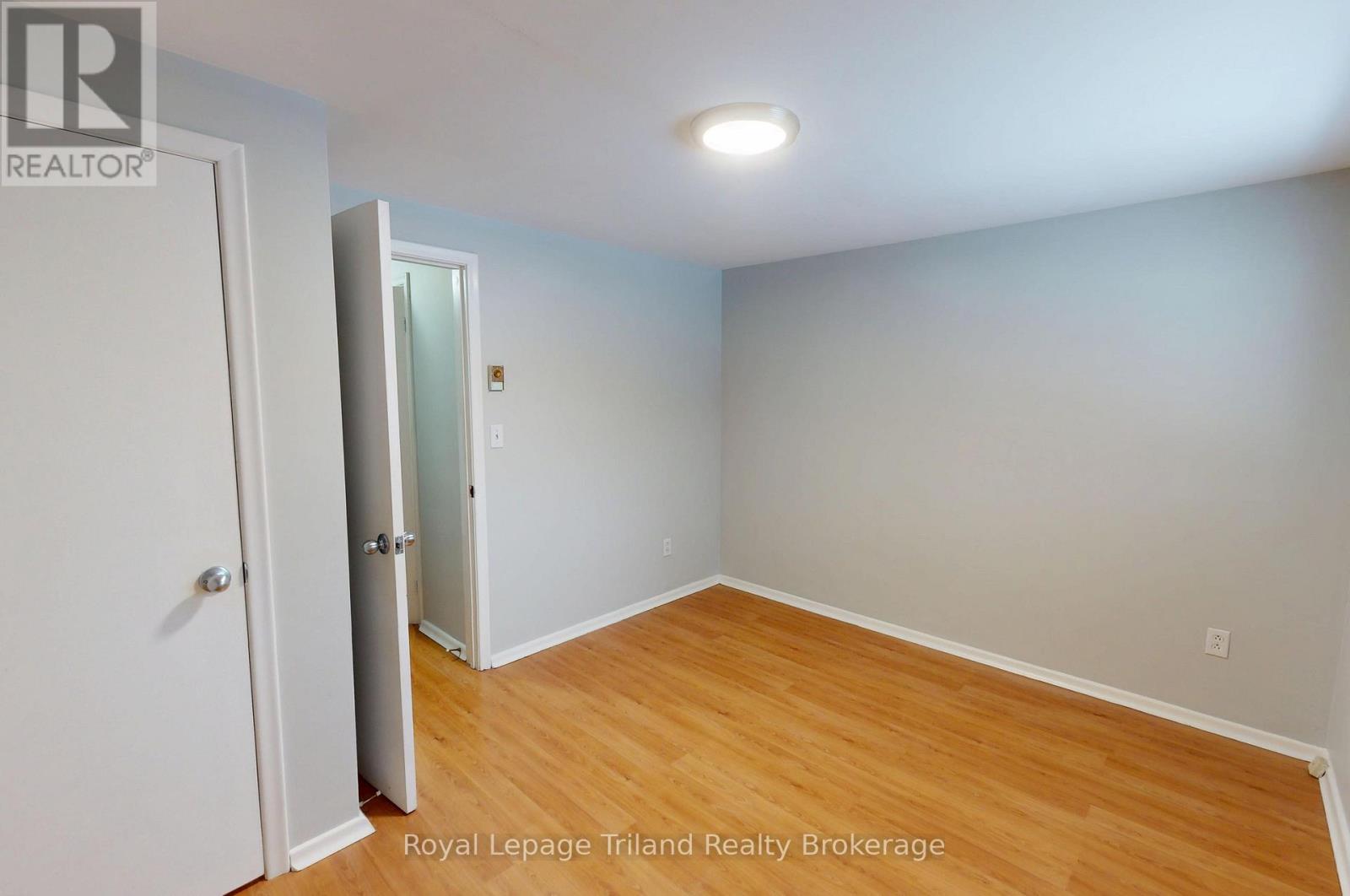 644 Brant Street, Woodstock (Woodstock - North), Ontario  N4S 5J8 - Photo 13 - X12793672