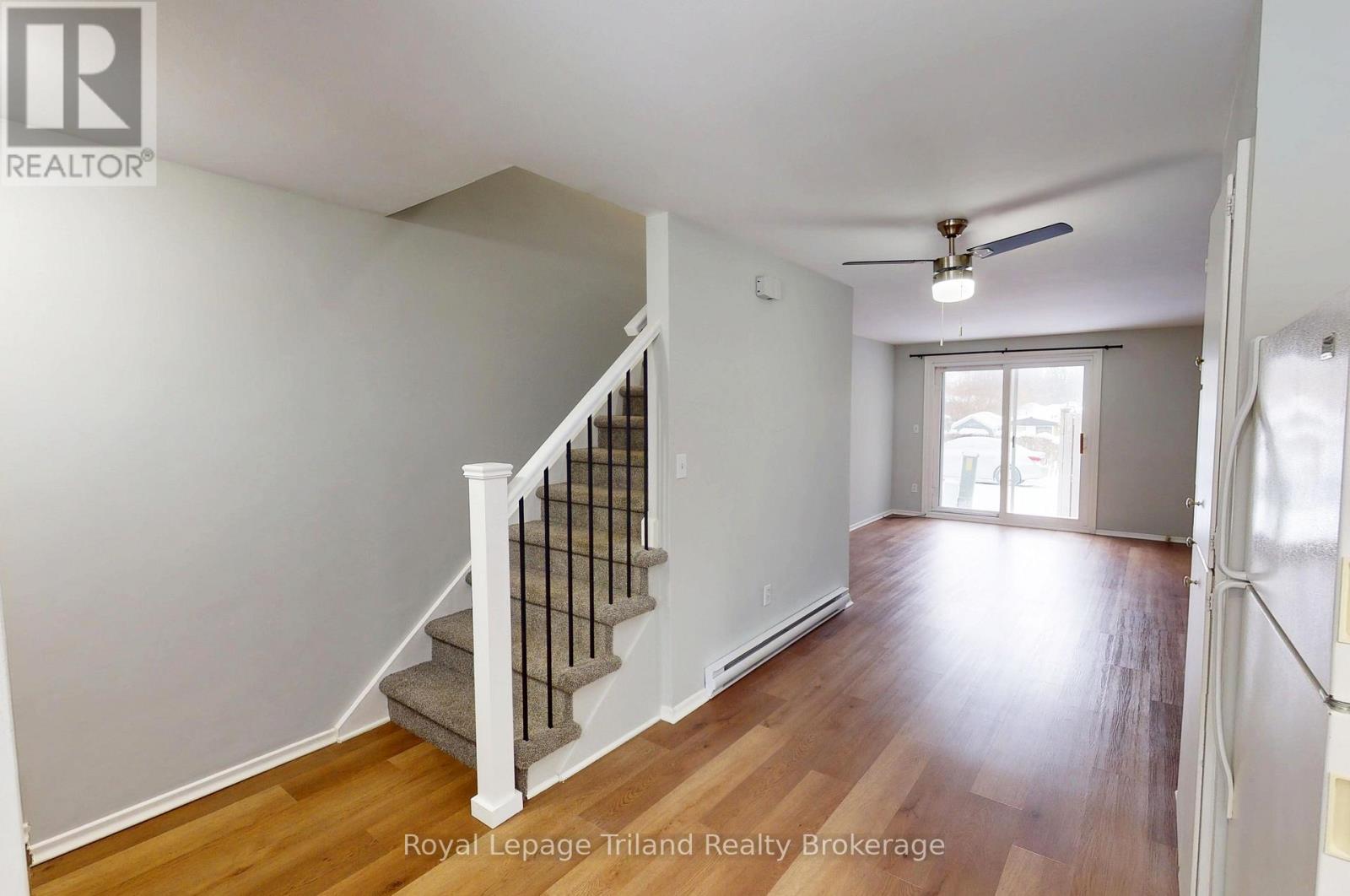 644 Brant Street, Woodstock (Woodstock - North), Ontario  N4S 5J8 - Photo 5 - X12793672