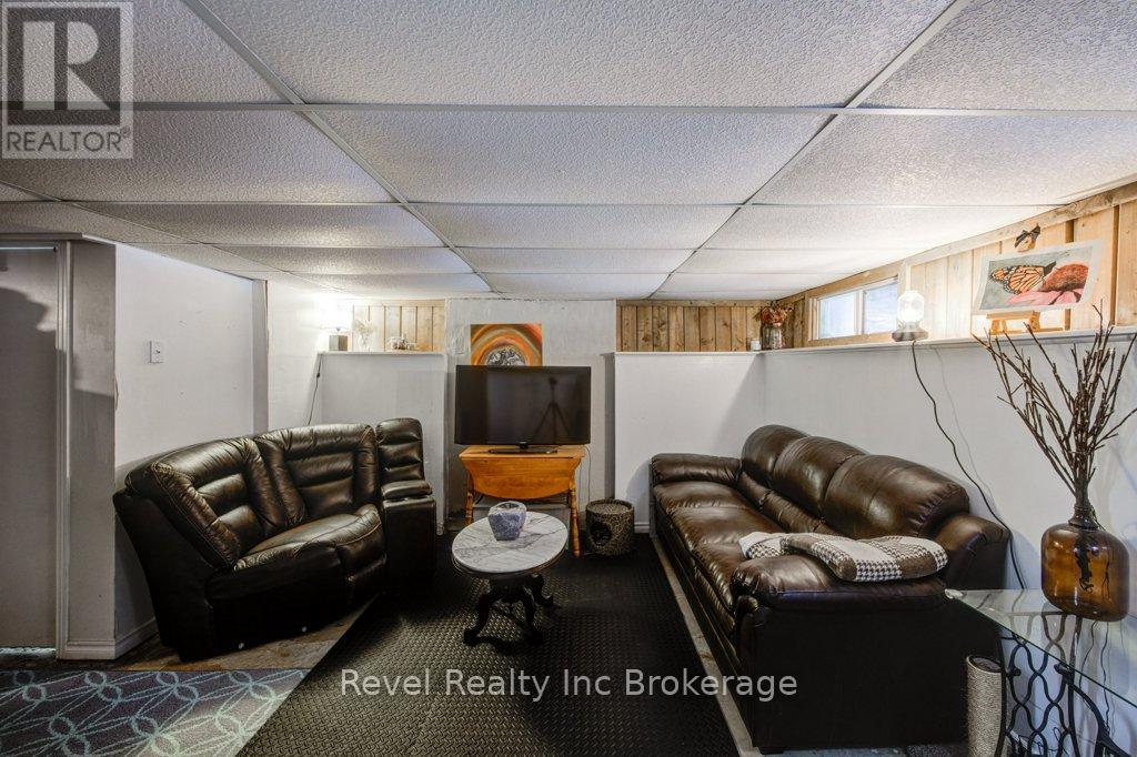 328 Clarke Street N, Woodstock (Woodstock - North), Ontario  N4S 7N1 - Photo 30 - X12793688