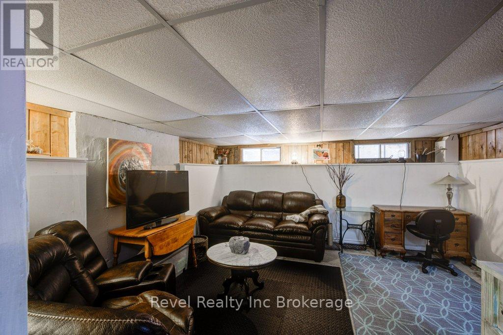 328 Clarke Street N, Woodstock (Woodstock - North), Ontario  N4S 7N1 - Photo 31 - X12793688