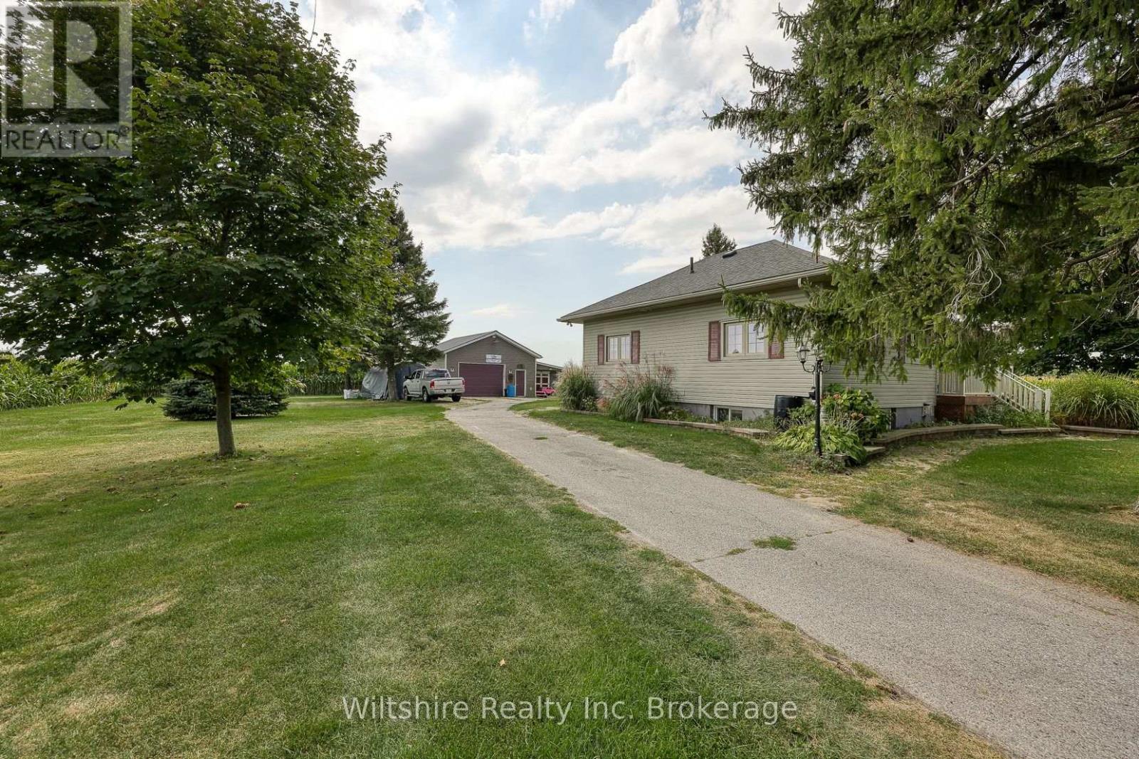 47209 Talbot Line, Malahide (Orwell), Ontario  N5P 3S7 - Photo 5 - X12794160