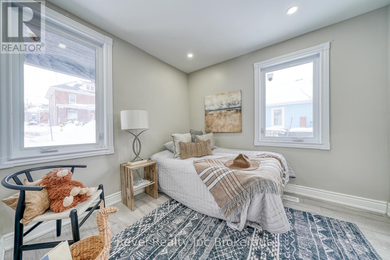 123 Charles Street E, Ingersoll (Ingersoll - South), Ontario  N5C 1J9 - Photo 10 - X12796132