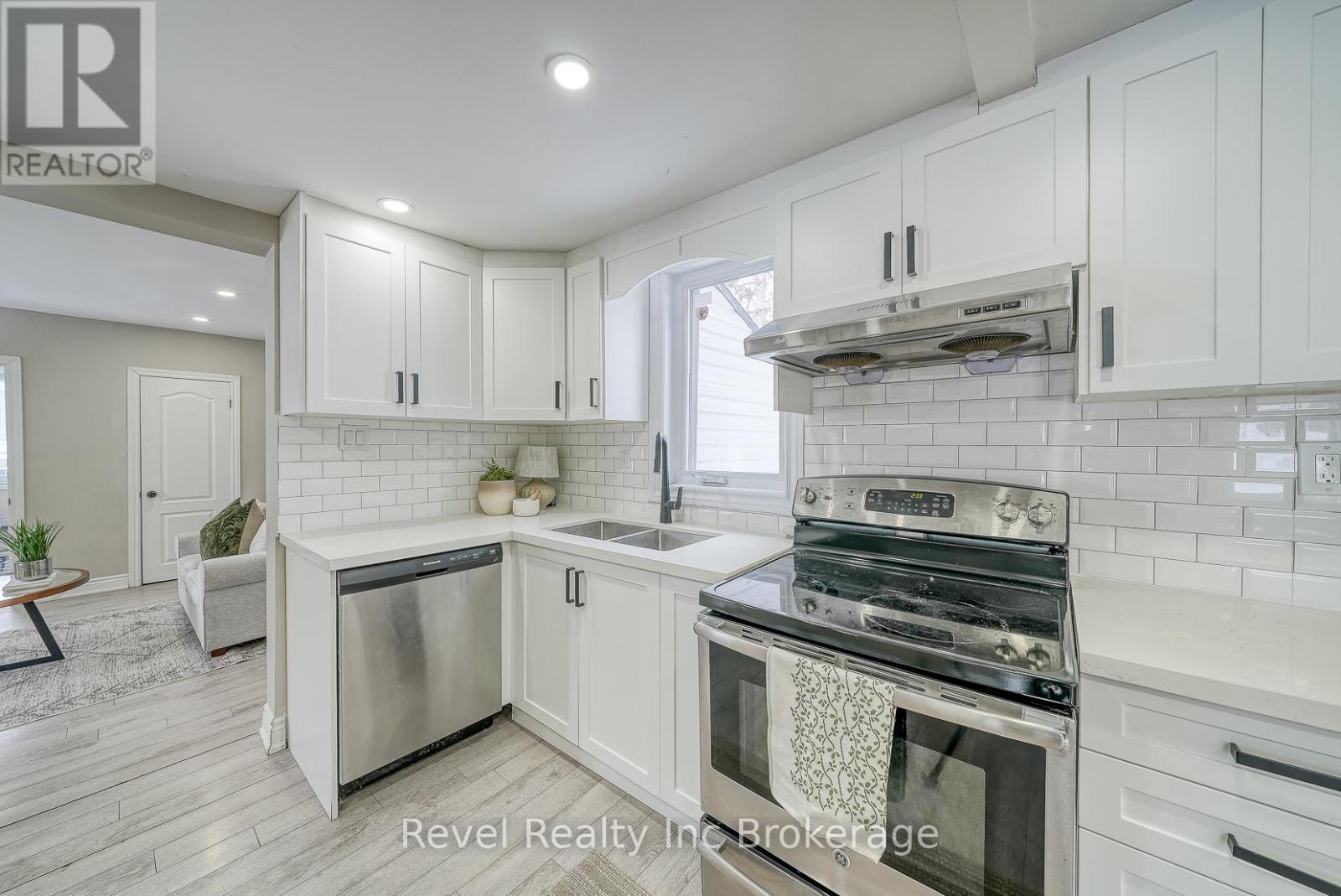 123 Charles Street E, Ingersoll (Ingersoll - South), Ontario  N5C 1J9 - Photo 15 - X12796132