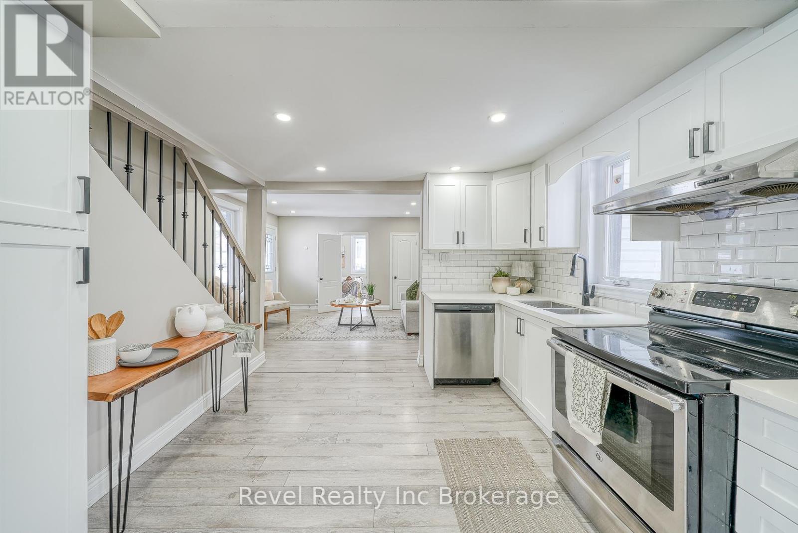 123 Charles Street E, Ingersoll (Ingersoll - South), Ontario  N5C 1J9 - Photo 16 - X12796132