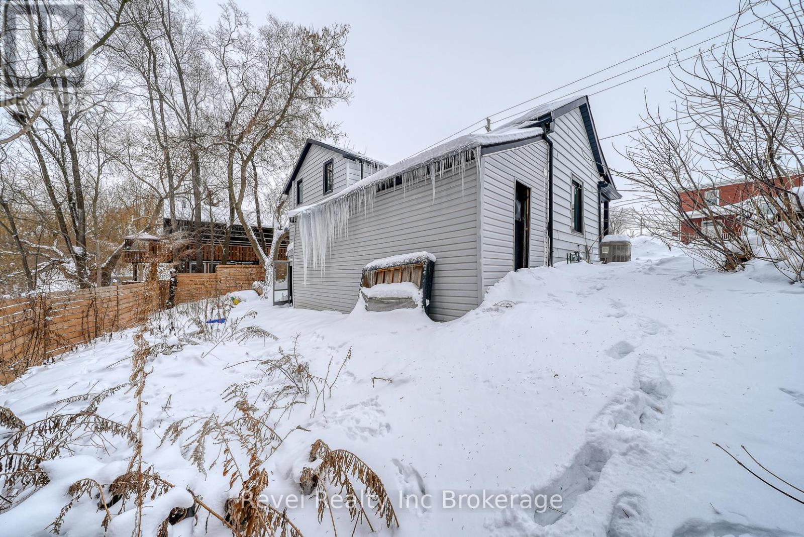 123 Charles Street E, Ingersoll (Ingersoll - South), Ontario  N5C 1J9 - Photo 30 - X12796132