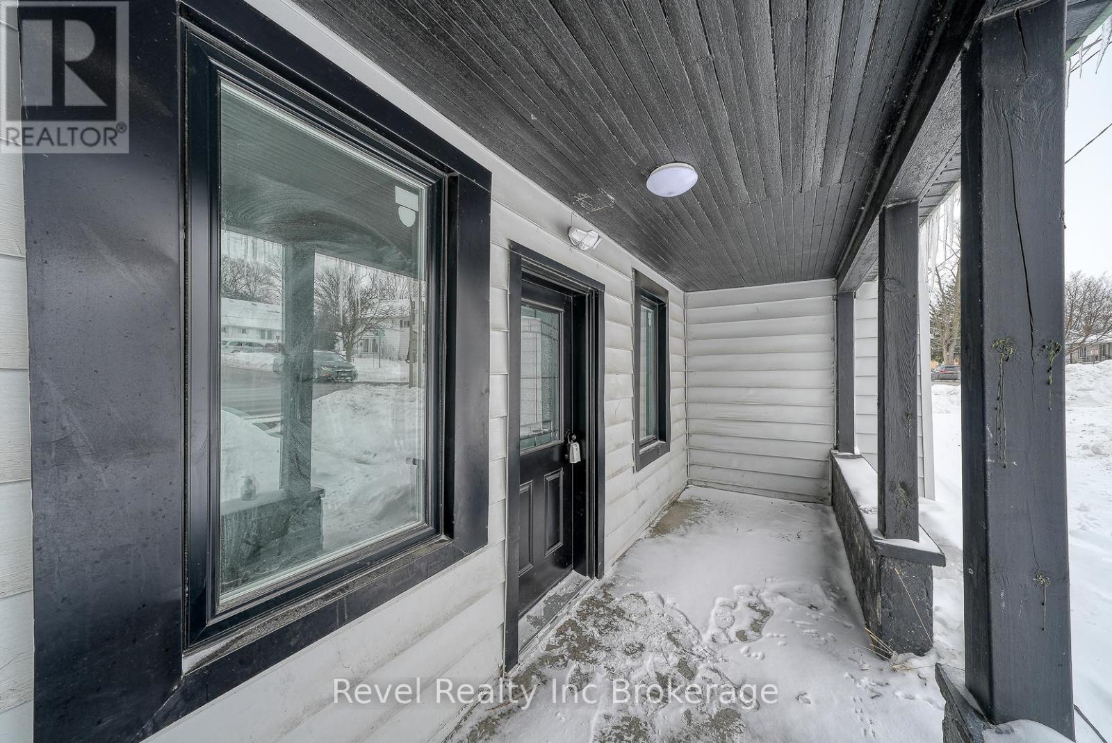 123 Charles Street E, Ingersoll (Ingersoll - South), Ontario  N5C 1J9 - Photo 4 - X12796132