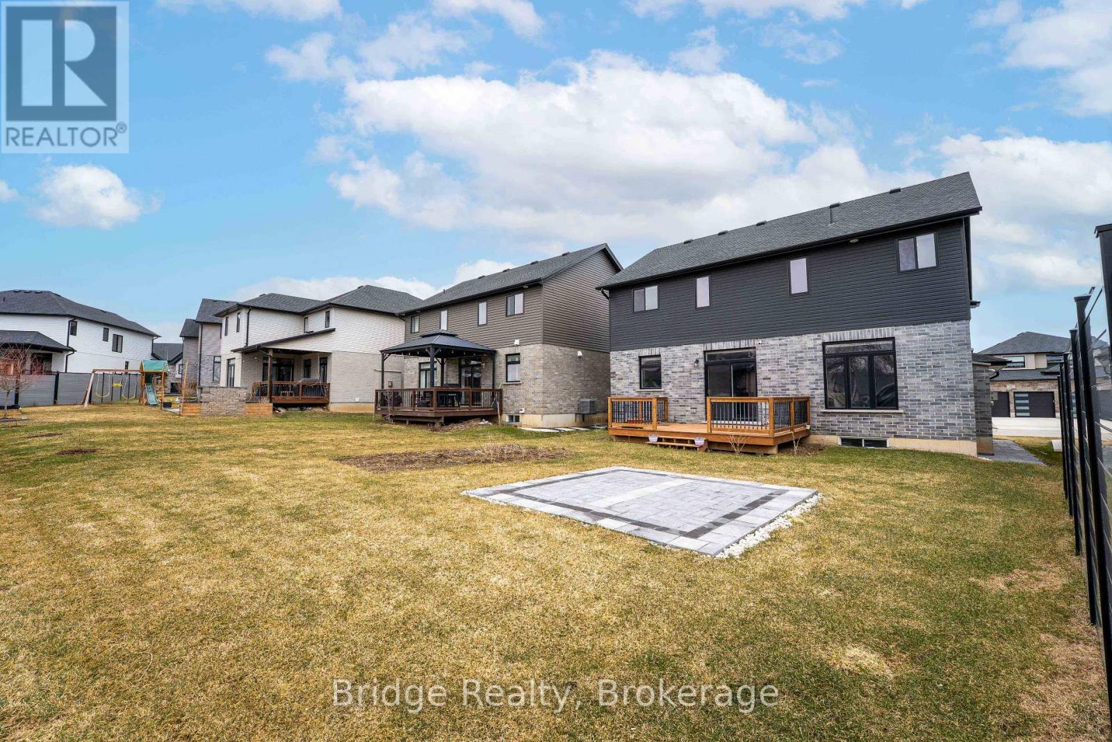 161 Hemlock Street, Woodstock (Woodstock - North), Ontario  N4S 0E4 - Photo 38 - X12796282