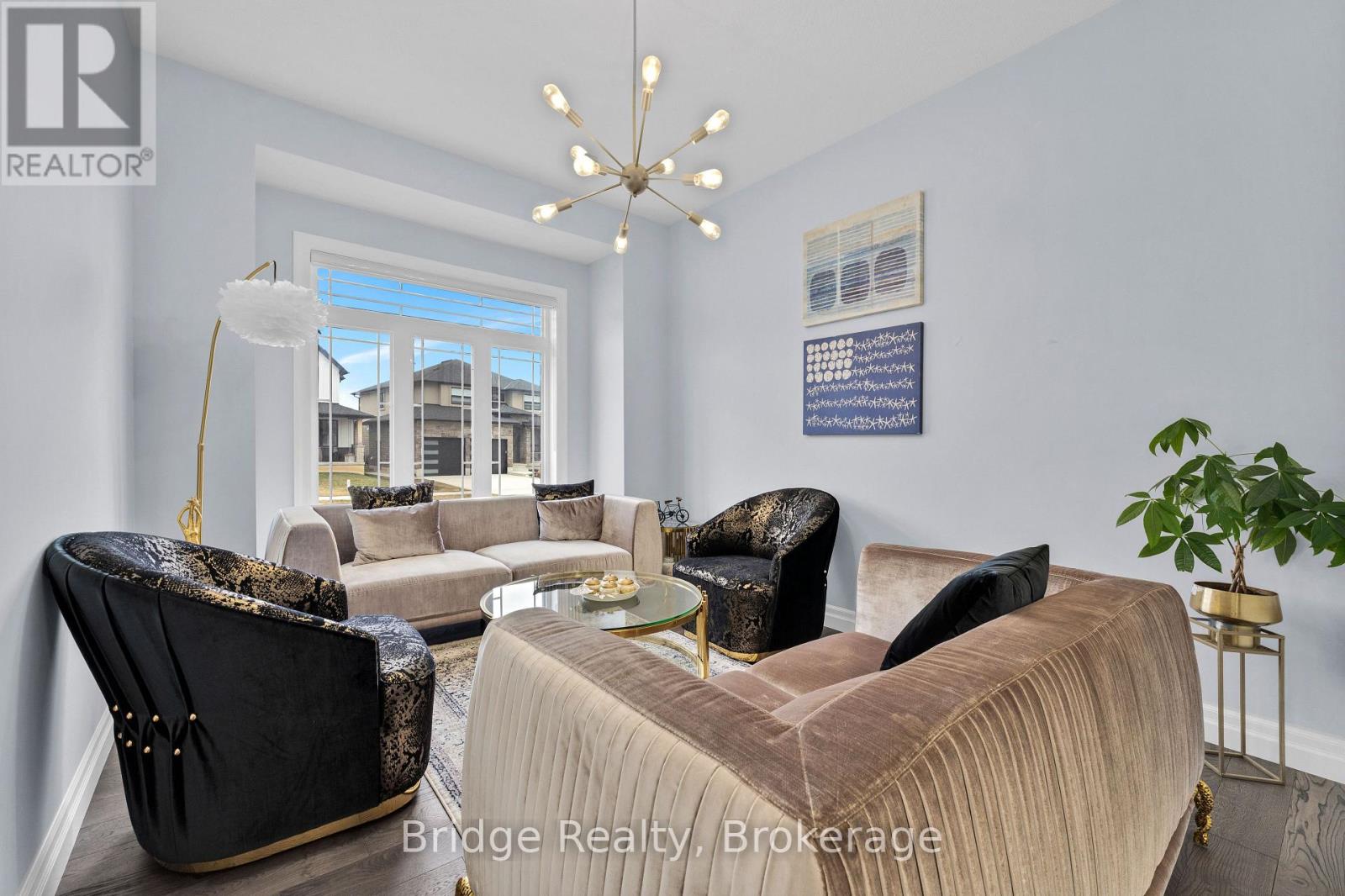 161 Hemlock Street, Woodstock (Woodstock - North), Ontario  N4S 0E4 - Photo 6 - X12796282