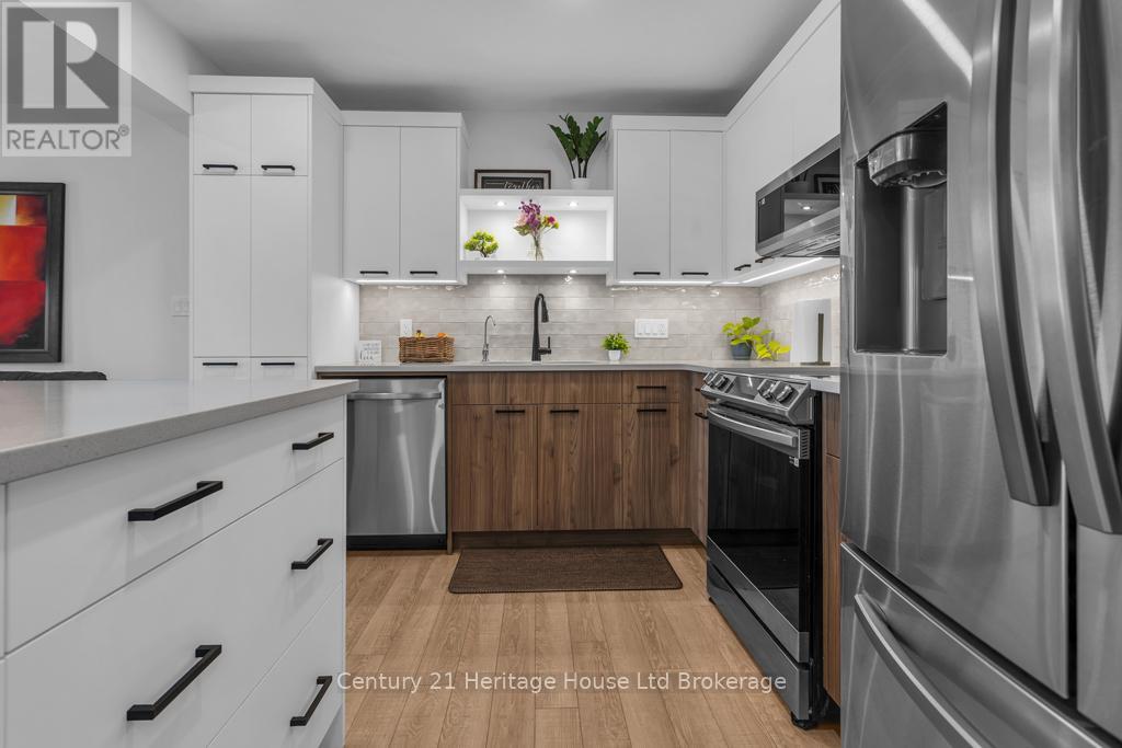 33 Martin Street, Tillsonburg, Ontario  N4G 0K3 - Photo 15 - X12797738