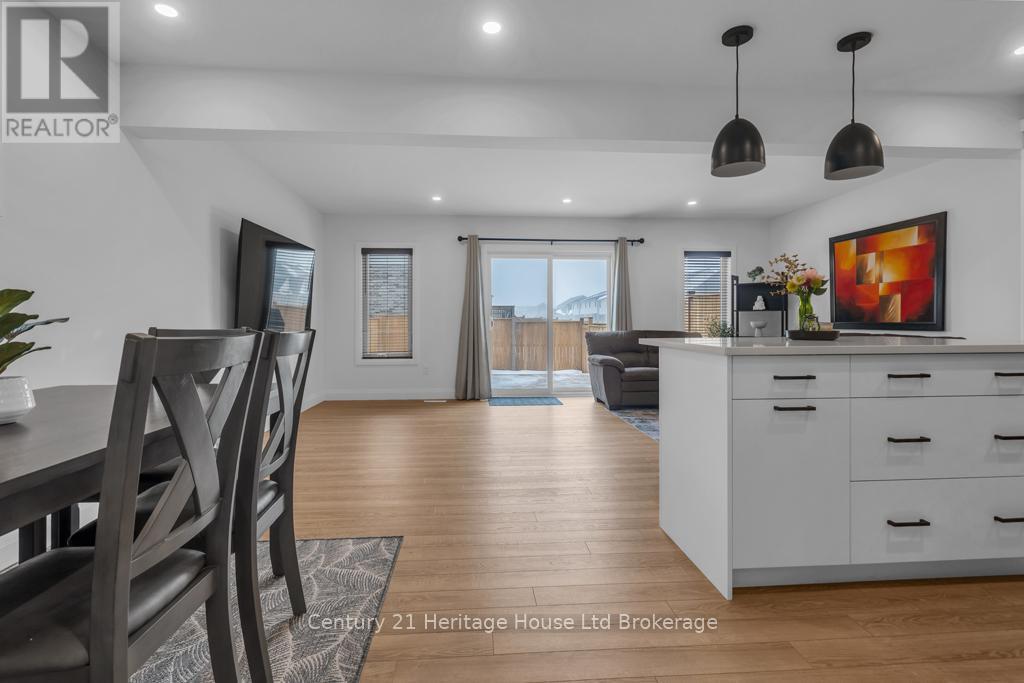 33 Martin Street, Tillsonburg, Ontario  N4G 0K3 - Photo 17 - X12797738