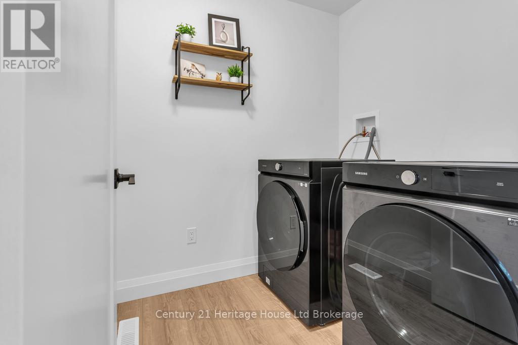 33 Martin Street, Tillsonburg, Ontario  N4G 0K3 - Photo 22 - X12797738