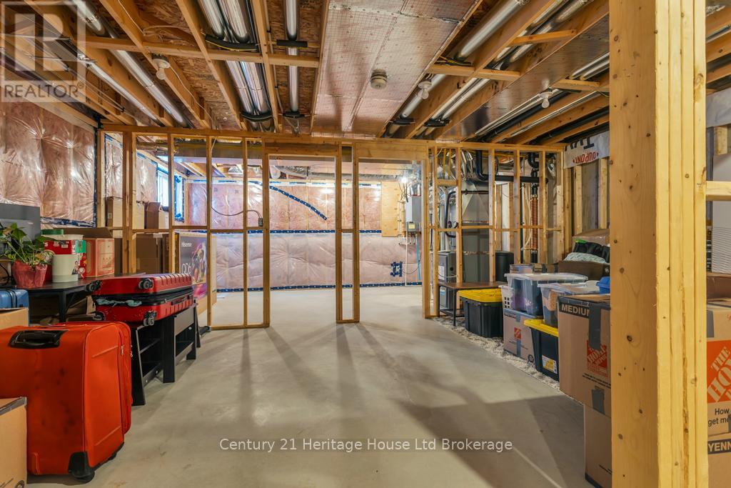 33 Martin Street, Tillsonburg, Ontario  N4G 0K3 - Photo 38 - X12797738