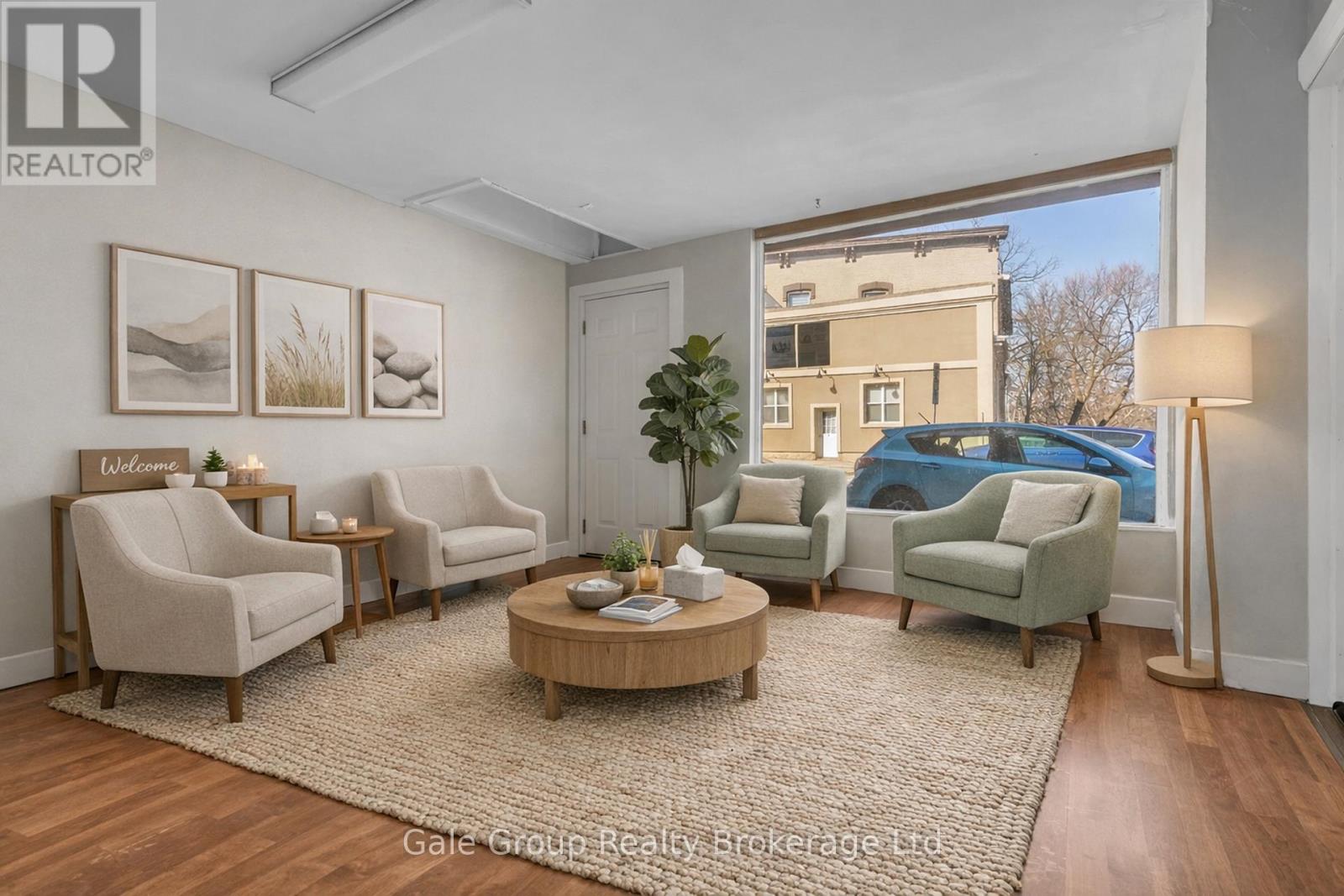 161 Thames Street S, Ingersoll (Ingersoll - South), Ontario  N5C 2T6 - Photo 3 - X12799394