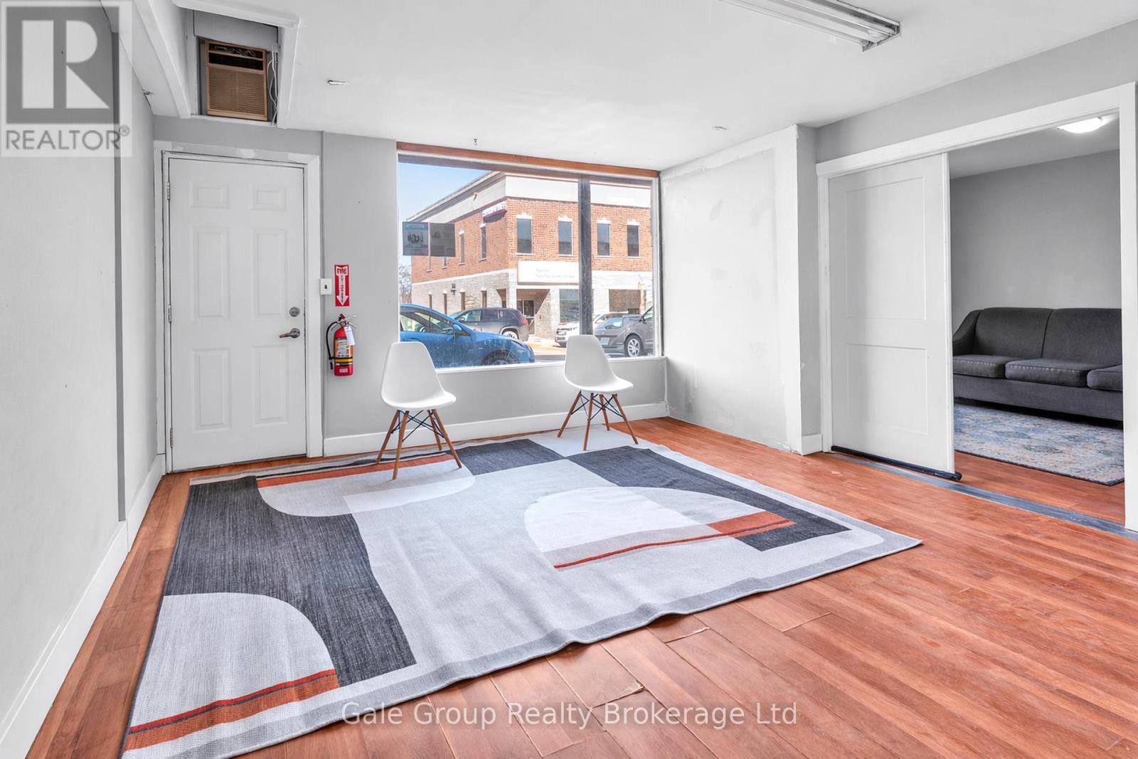 161 Thames Street S, Ingersoll (Ingersoll - South), Ontario  N5C 2T6 - Photo 5 - X12799394