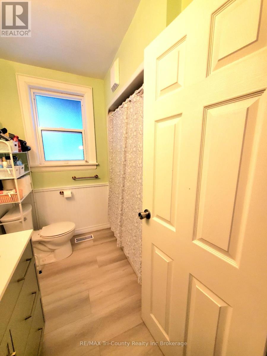 52 North Street W, Tillsonburg, Ontario  N4G 1C1 - Photo 15 - X12800106