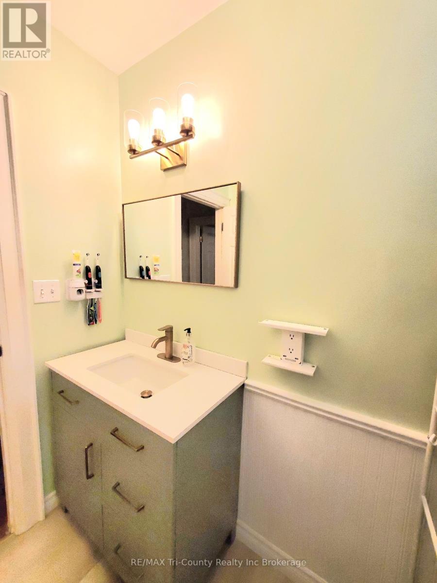 52 North Street W, Tillsonburg, Ontario  N4G 1C1 - Photo 16 - X12800106