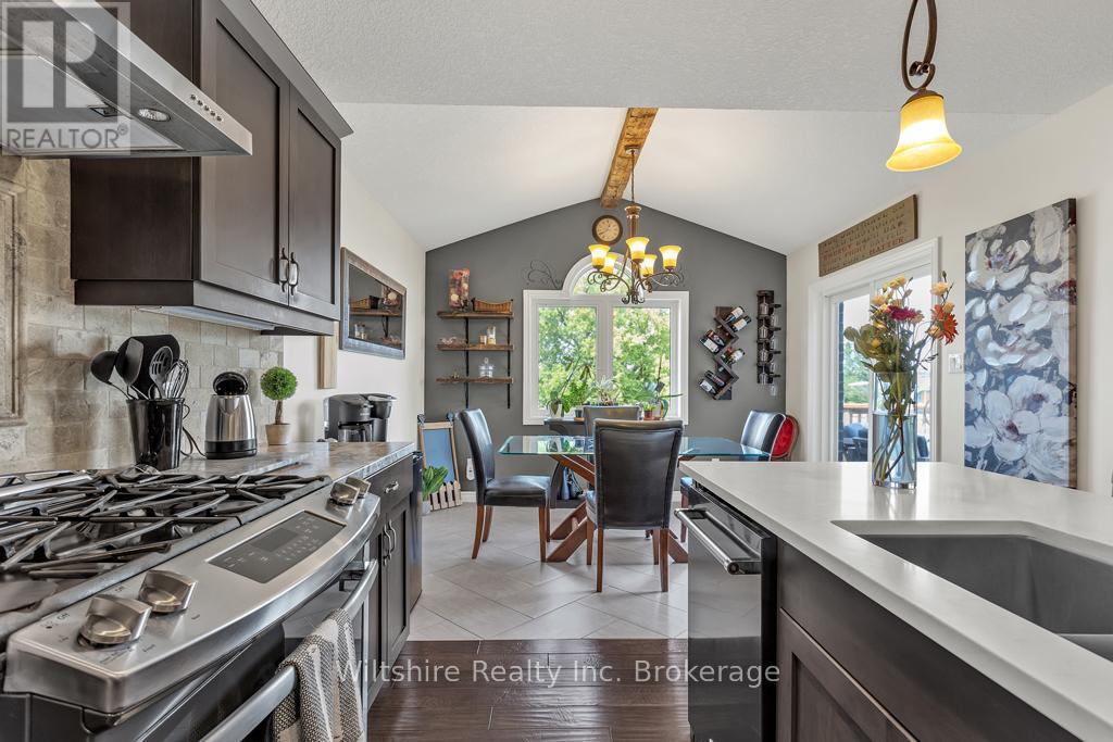 335 Talbot Street, Norfolk (Courtland), Ontario  N0J 1E0 - Photo 14 - X12802920