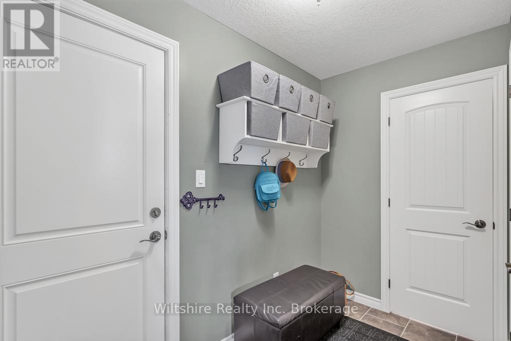 335 Talbot Street, Norfolk (Courtland), Ontario  N0J 1E0 - Photo 18 - X12802920