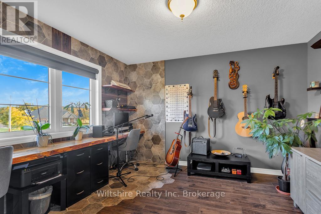 335 Talbot Street, Norfolk (Courtland), Ontario  N0J 1E0 - Photo 20 - X12802920