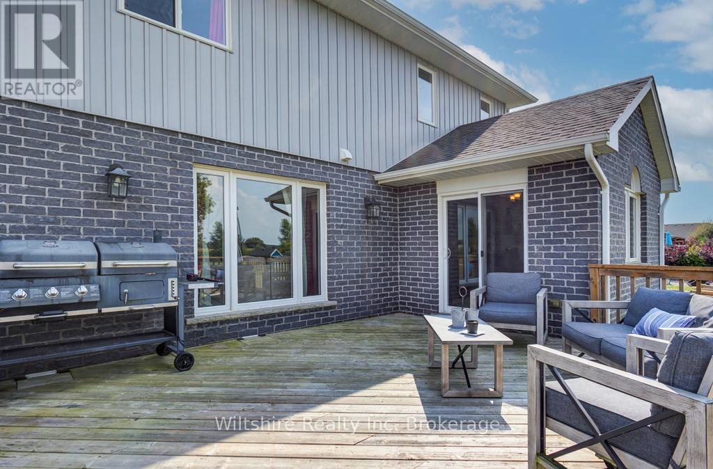 335 Talbot Street, Norfolk (Courtland), Ontario  N0J 1E0 - Photo 37 - X12802920