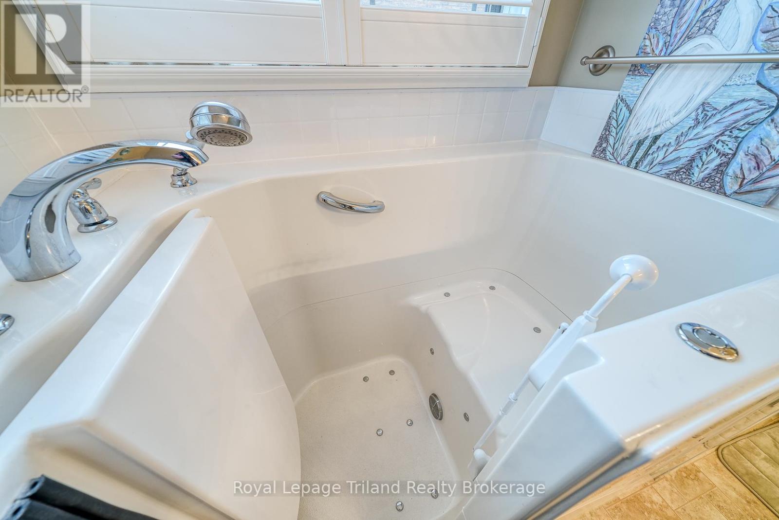 54 - 570 Spitfire Street, Woodstock (Woodstock - North), Ontario  N4T 0C2 - Photo 13 - X12803474